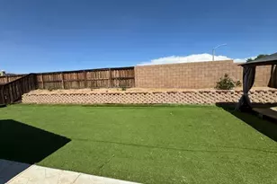 13745 Bayberry, Victorville, CA 92392 - Photo 25