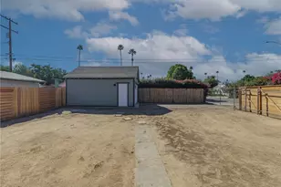 1974 Milton, Riverside, CA 92507 - Photo 19