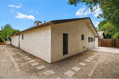 3000 Verdant Court, Bakersfield, CA 93309 - Photo 21