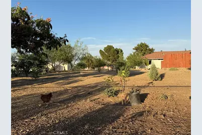 11910 Hawthorne, Hesperia, CA 92345 - Photo 23