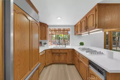 8101 Redford Lane, La Palma, CA 90623 - Photo 19
