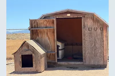 11707 Goodwin Drive, Victorville, CA 92371 - Photo 25