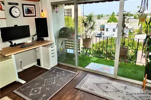 372 Carroll Park, Long Beach, CA 90814 - Photo 5