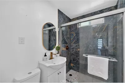 5516 Paraguay Dr, Buena Park, CA 90620 - Photo 25