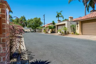 653 Park, Long Beach, CA 90814 - Photo 23