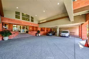 100 S Alameda Street, Los Angeles, CA 90012 - Photo 45