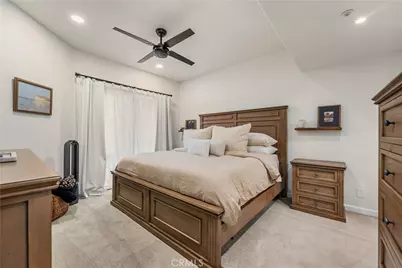 2960 Champion #710, Tustin, CA 92782 - Photo 9