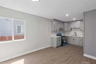 1329 W 88th, Los Angeles, CA 90044 - Photo 25