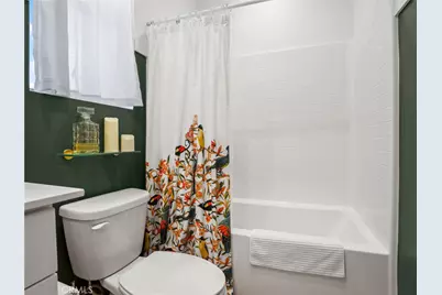 633 S Motif, Anaheim, CA 92805 - Photo 19