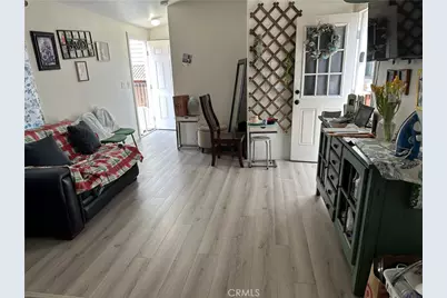 124 Cottonwood Lane, Seal Beach, CA 90740 - Photo 7