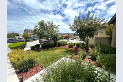 1136 Poinsettia Circle, Calimesa, CA 92320 - Photo 5