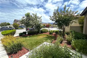 1136 Poinsettia Cir, Calimesa, CA 92320 - Photo 5
