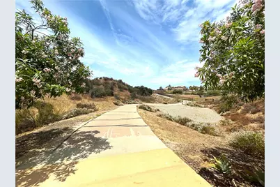 1136 Poinsettia Circle, Calimesa, CA 92320 - Photo 43