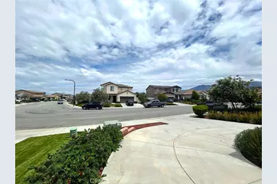 1136 Poinsettia Circle, Calimesa, CA 92320 - Photo 41