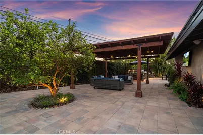 13981 Sandhurst Place, North Tustin, CA 92705 - Photo 17