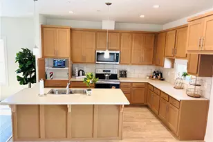 1667 Oak St, Placentia, CA 92870 - Photo 5
