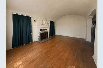 2211 W 79th Street, Inglewood, CA 90305 - Photo 3