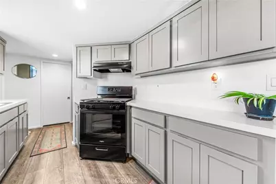 4925 Holly, Long Beach, CA 90805 - Photo 25