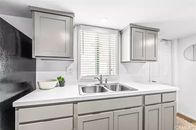 4925 Holly, Long Beach, CA 90805 - Photo 29