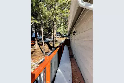 521 Grass Valley Road, Lake Arrowhead, CA 92352 - Photo 3