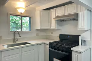 719 Woodland Rd, Crestline, CA 92325 - Photo 7