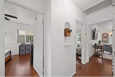 2310 Magnolia Avenue, Long Beach, CA 90806 - Photo 23