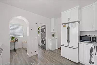 2310 Magnolia Avenue, Long Beach, CA 90806 - Photo 11