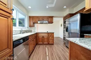 5242 Del Este Cir, La Palma, CA 90623 - Photo 15