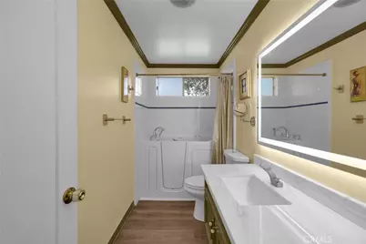 1351 N Orange Drive #205, Los Angeles, CA 90028 - Photo 13