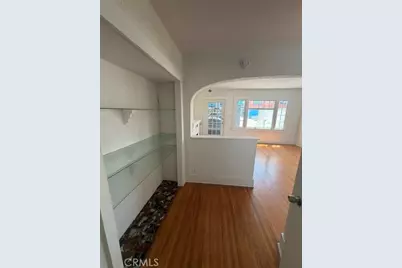 341343 Redondo Avenue, Long Beach, CA 90814 - Photo 15