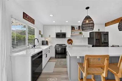 280 N Avenida Cordoba, Anaheim, CA 92808 - Photo 5