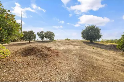 2264 Papaya Drive, La Habra Heights, CA 90631 - Photo 35