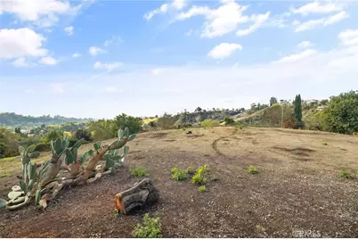 2264 Papaya Drive, La Habra Heights, CA 90631 - Photo 19