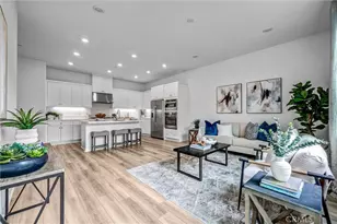105 Baluster, Irvine, CA 92618 - Photo 3