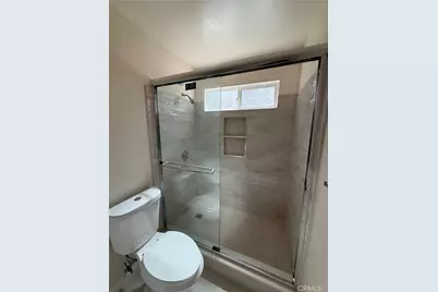 1000 W Macarthur, Santa Ana, CA 92707 - Photo 13