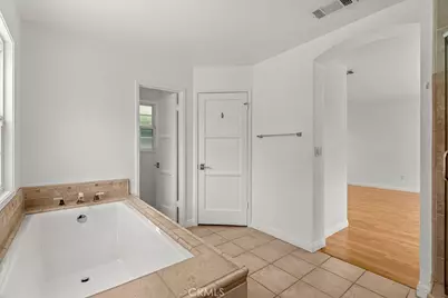 5451 E Daggett, Long Beach, CA 90815 - Photo 29