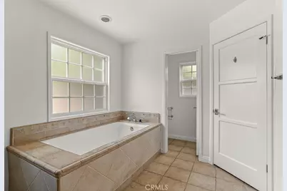 5451 E Daggett, Long Beach, CA 90815 - Photo 27