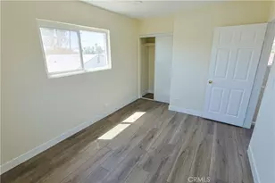 10036 Arleta Ave, Los Angeles, CA 91331 - Photo 23