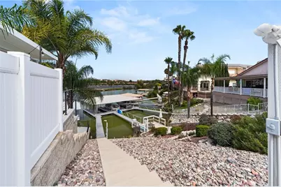 24180 Cruise Circle Drive, Canyon Lake, CA 92587 - Photo 37