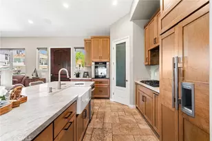 29710 Buggywhip Ct, Canyon Lake, CA 92587 - Photo 15