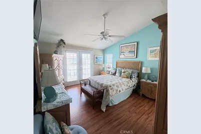 11 Pine Via, Anaheim, CA 92801 - Photo 17