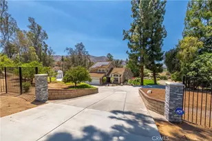 10851 Orchard View Ln, Riverside, CA 92503 - Photo 1