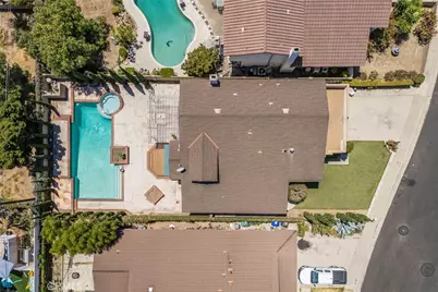 1700 S Carnelian Street, Anaheim, CA 92802 - Photo 3