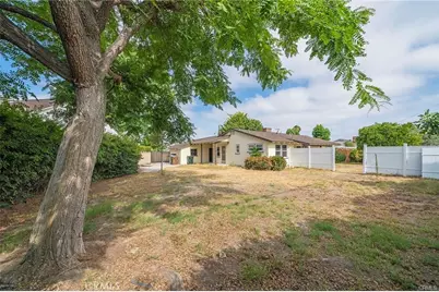 13192 Vener, Garden Grove, CA 92844 - Photo 17