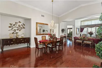 30276 Fetzer, Murrieta, CA 92563 - Photo 5