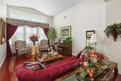 30276 Fetzer, Murrieta, CA 92563 - Photo 7