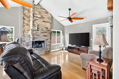 6832 Alexandria, Huntington Beach, CA 92647 - Photo 15