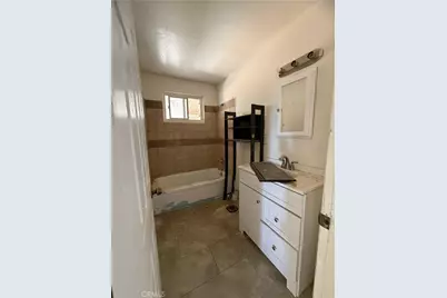 2892 Benito, Mojave, CA 93501 - Photo 9