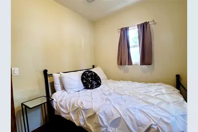 29251 Lake Brook, Cedar Glen, CA 92321 - Photo 15