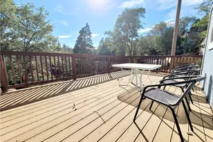 29251 Lake Brook, Cedar Glen, CA 92321 - Photo 19